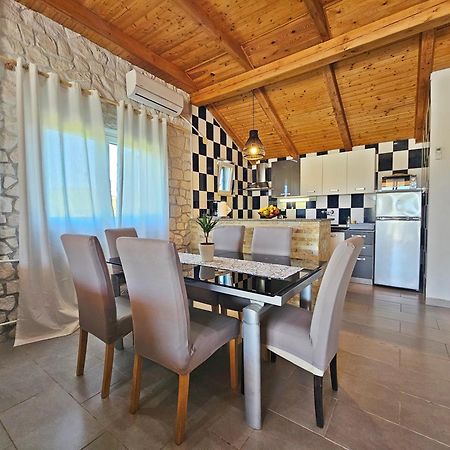 Villa Flamingo - House With Private Pool Gornji Seget Exterior foto