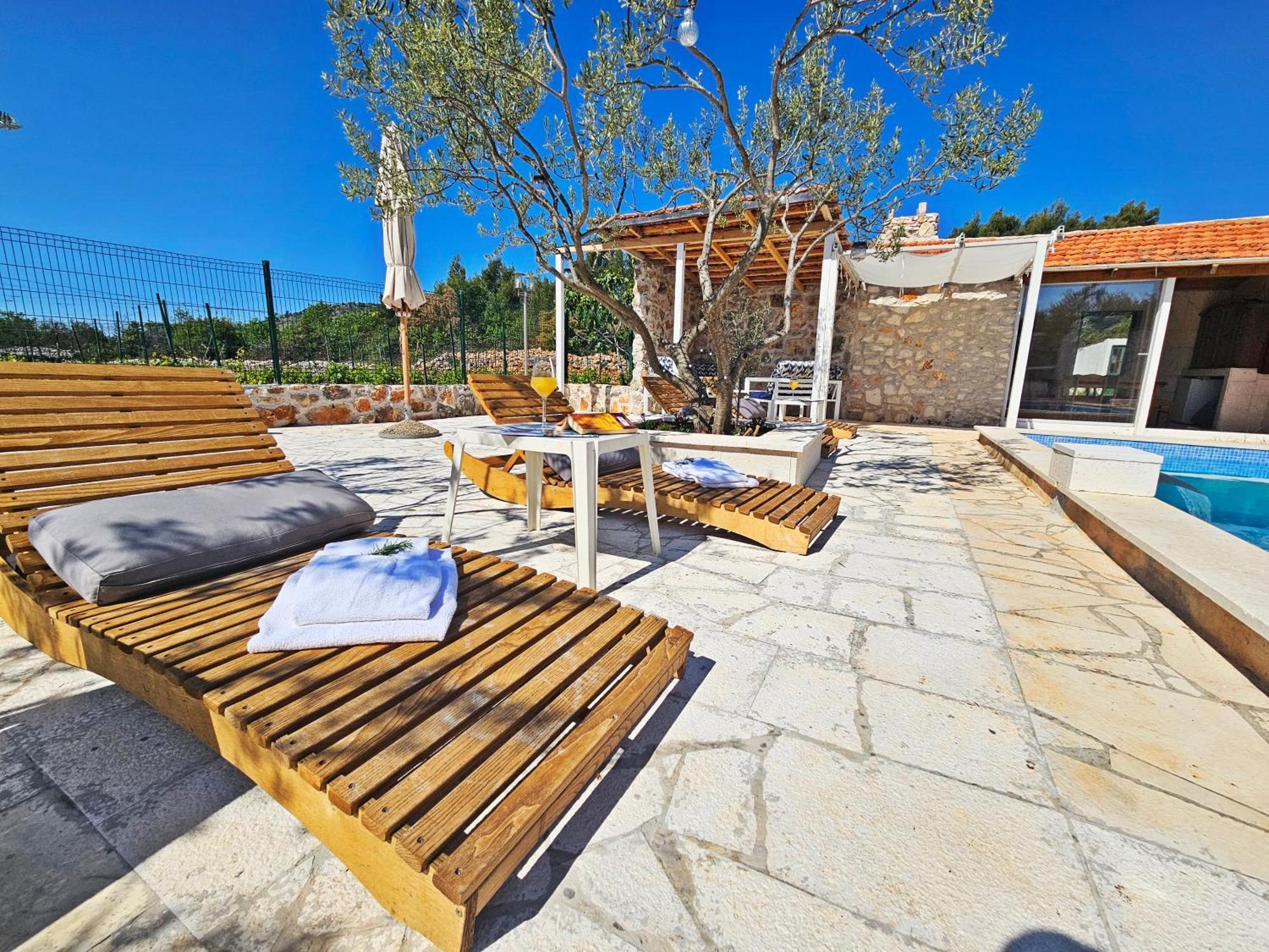 Villa Flamingo - House With Private Pool Gornji Seget Exterior foto